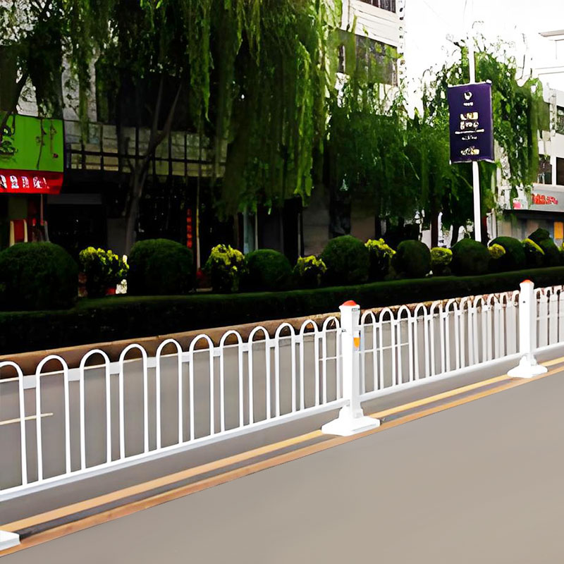 Ráille cosanta bóthair i stíl Beijing