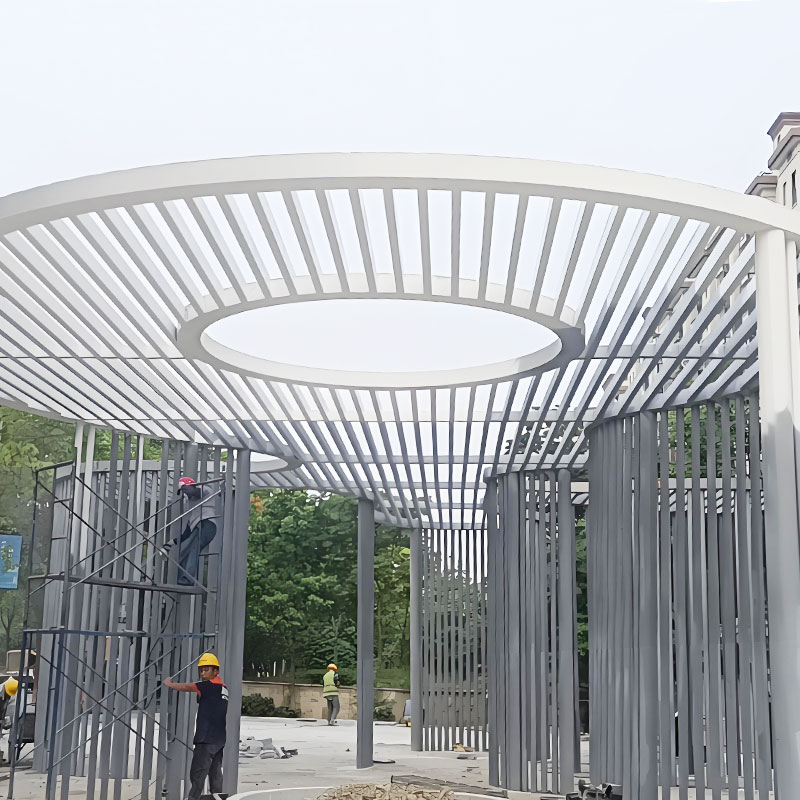 Pergola cruach ghalbhánuithe
